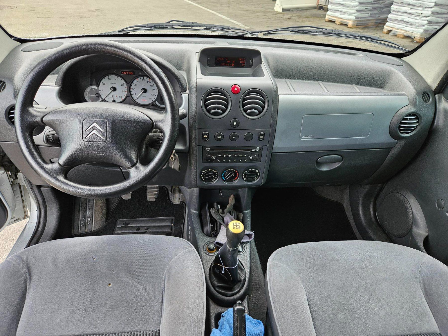 Citroën Automobili: Schnäppchen AB 1.- Franken. / Citroen Berlingo / 2006 – Usato da Weingarten-Kalth venduto da Lanciamotore 4