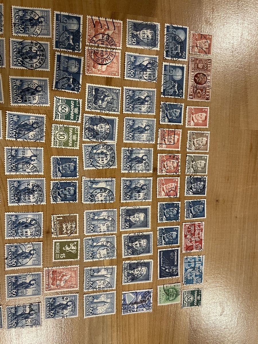 Tutti i francobolli: 100 Briefmarken abgelöst, Div. Länder – Usato da Rümlang venduto da euqinom16 1
