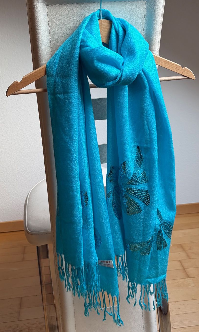 Foulards, Tücher & Schals: Kaschmir / Seide Pashmina – Gebraucht aus Unterägeri von Jutka_04 2