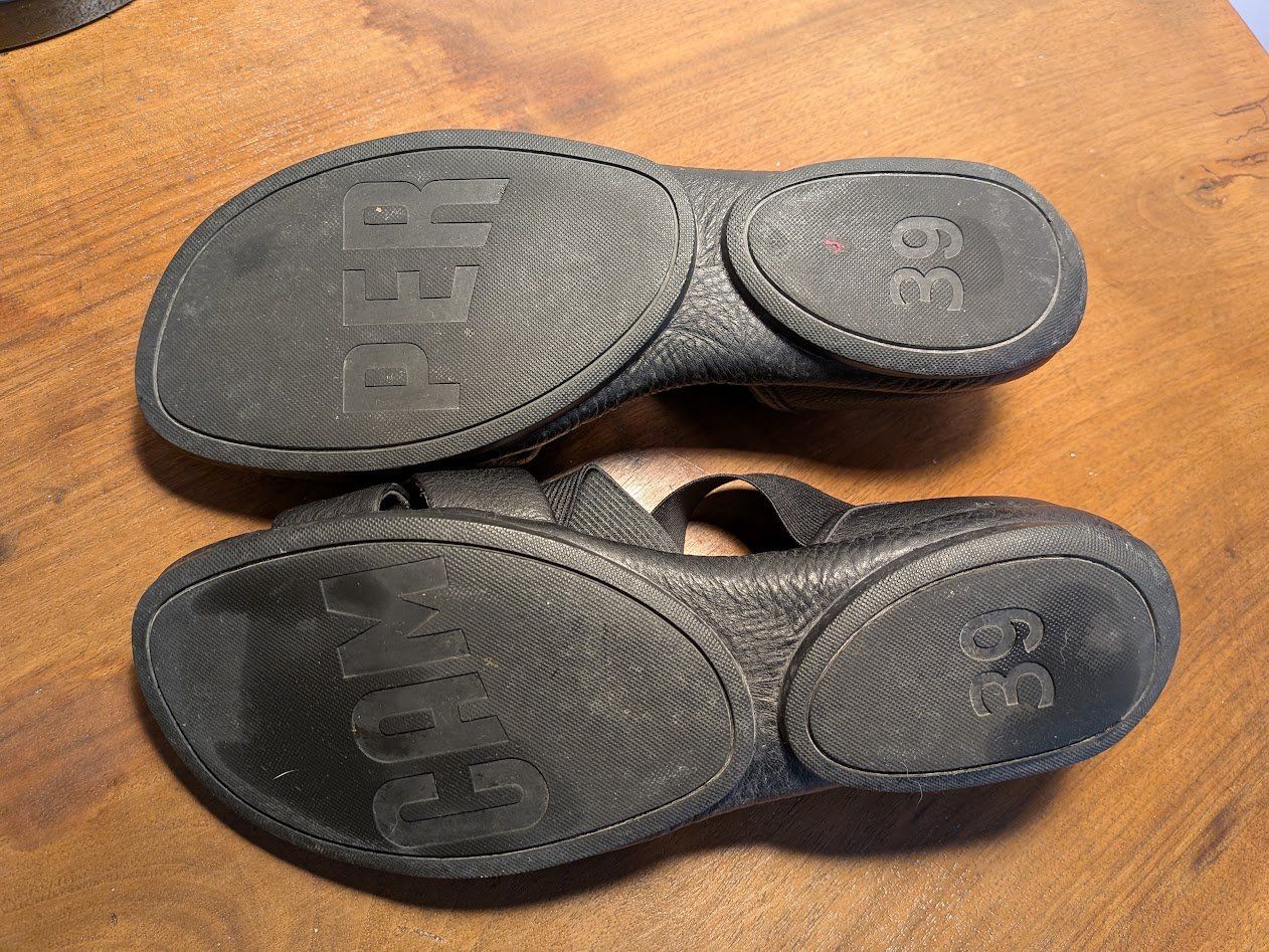 Camper Scarpe da donna: Camper Sandales – Usato da Genève venduto da sna_z2cl 3