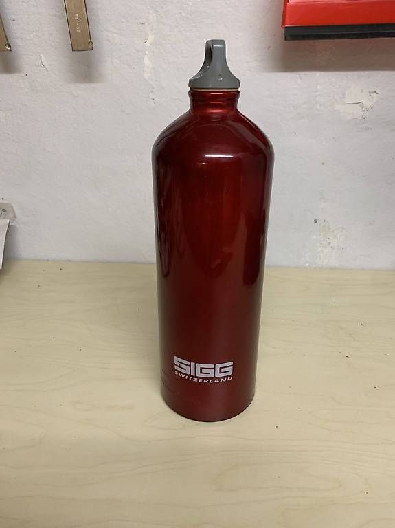 Gourdes & Thermos: Sigg Flasche Thermo 1 l – D'occasion à Zofingen par zofredam