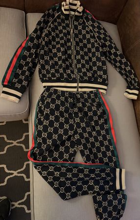 Gucci Trainingsanzug Unisex Grösse M, neuwertig!
