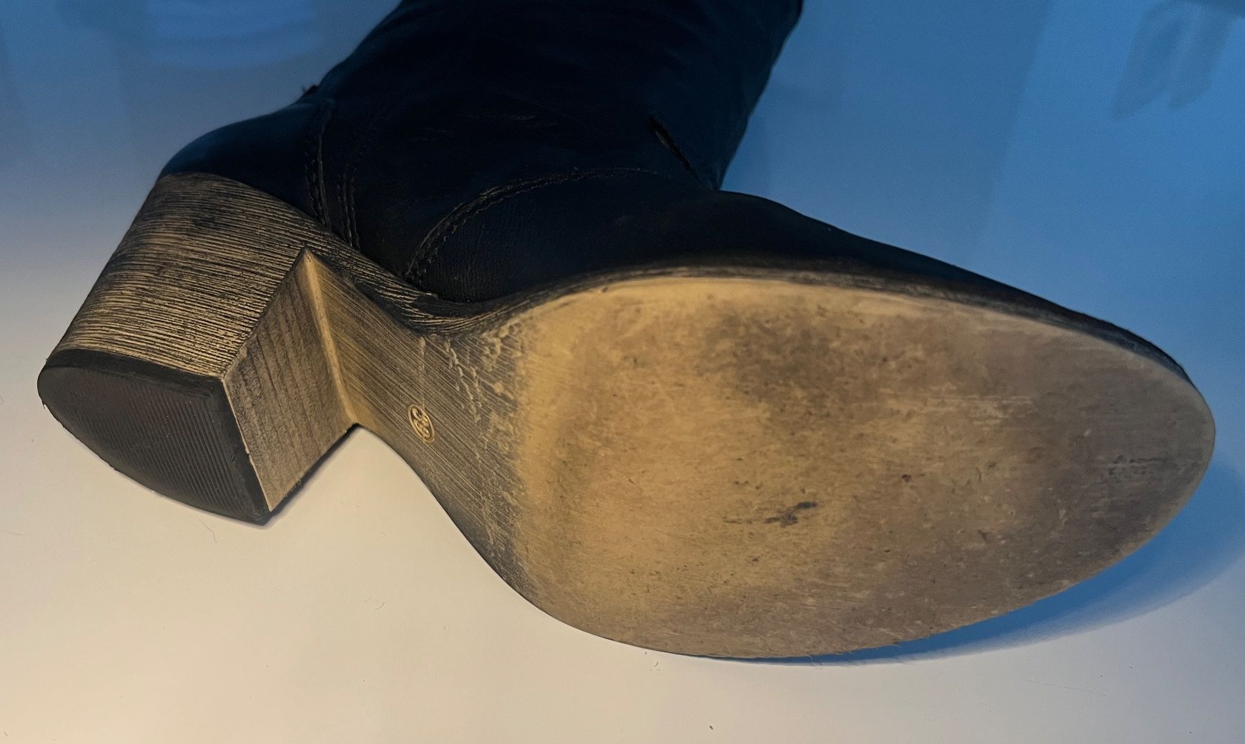 Scarpe da donna: Schwarze Westernstiefel aus Leder, Grösse 39 – Usato da Burgdorf venduto da wiwy51 4