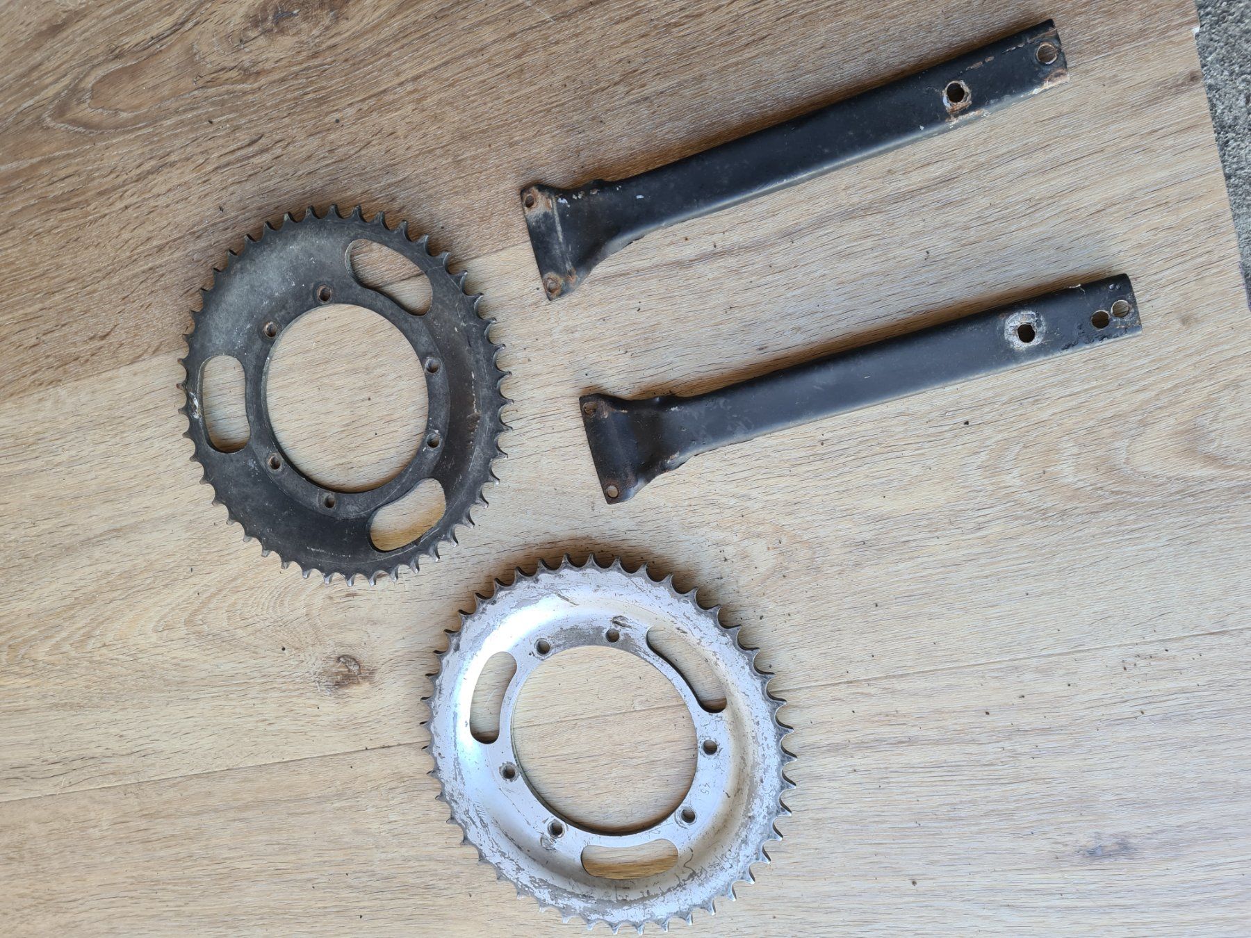 Puch Mofas: Diverse Mofateile Puch Maxi S/N E50/Sachs.... – Defekt aus frümsen von Sailem 1