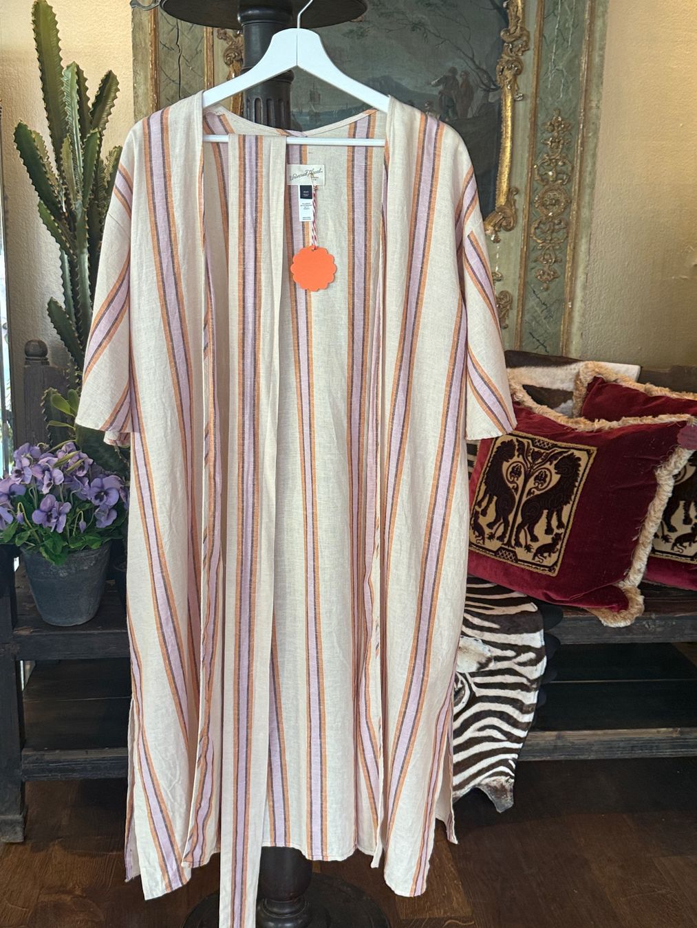 Internationale Kunst: Linen beach gown – Gebraucht aus Montreux von Yss_Boutiqu3
