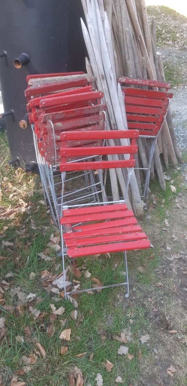 Sedie: 10 x Gartenklappstühle – Usato da Wolfhalden venduto da Quiria68