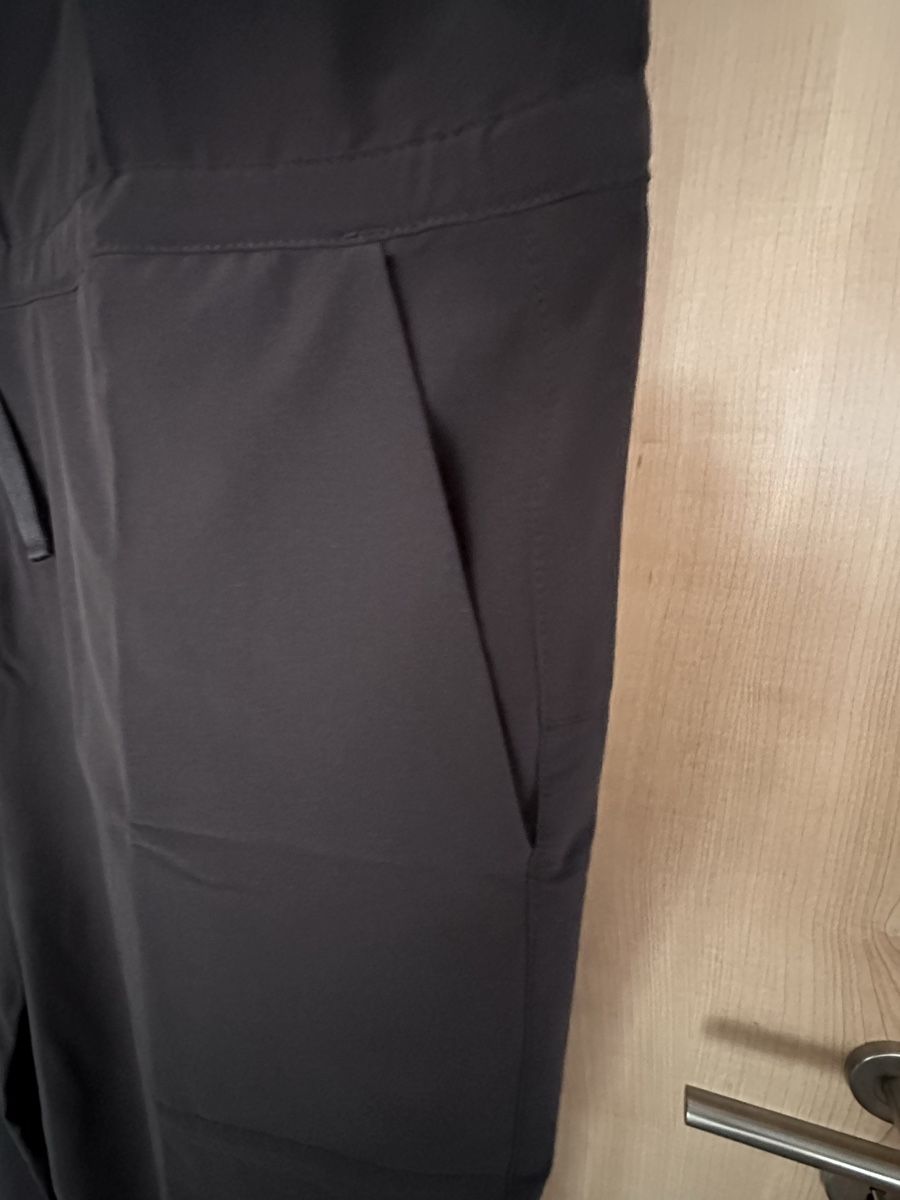 Patagonia Tute: Patagonia Jumpsuit, schwarz, Grösse M, neu – Nuovo e nell'imballaggio originale da LAUERZ venduto da sruncheli73 2