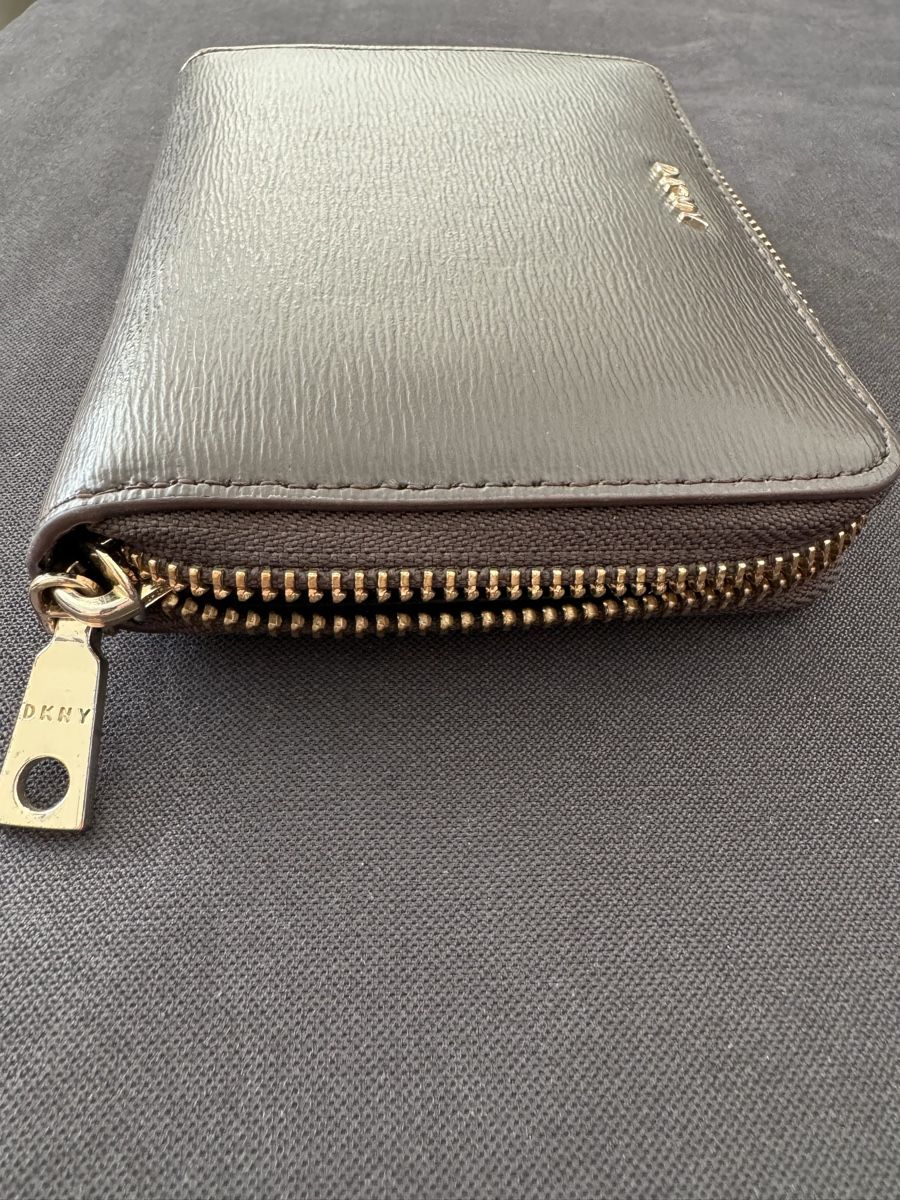DKNY Portemonnaie: DKNY Wallet Secondhand – Gebraucht aus Zürich von Tanja_G88 1