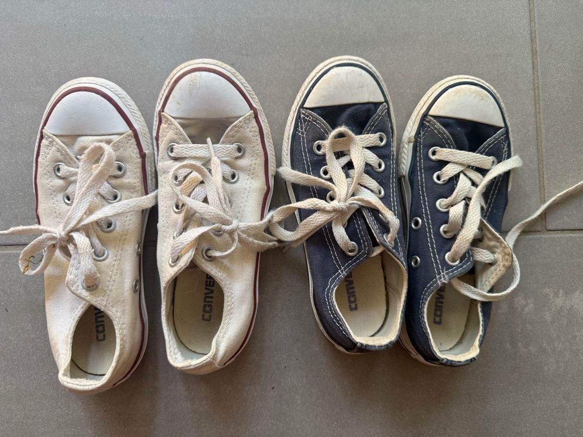 Lotti & Set di vestiti: Converse Shoe Set Gr 28 / 28.5 – Usato da Zürich venduto da audrey_dri