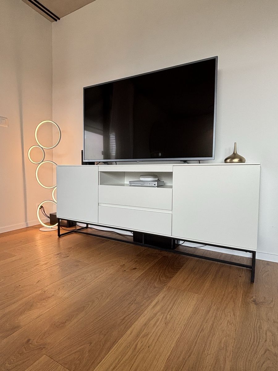 TV Möbel: TV Sideboard – Gebraucht aus Mettmenstetten von Forlan23