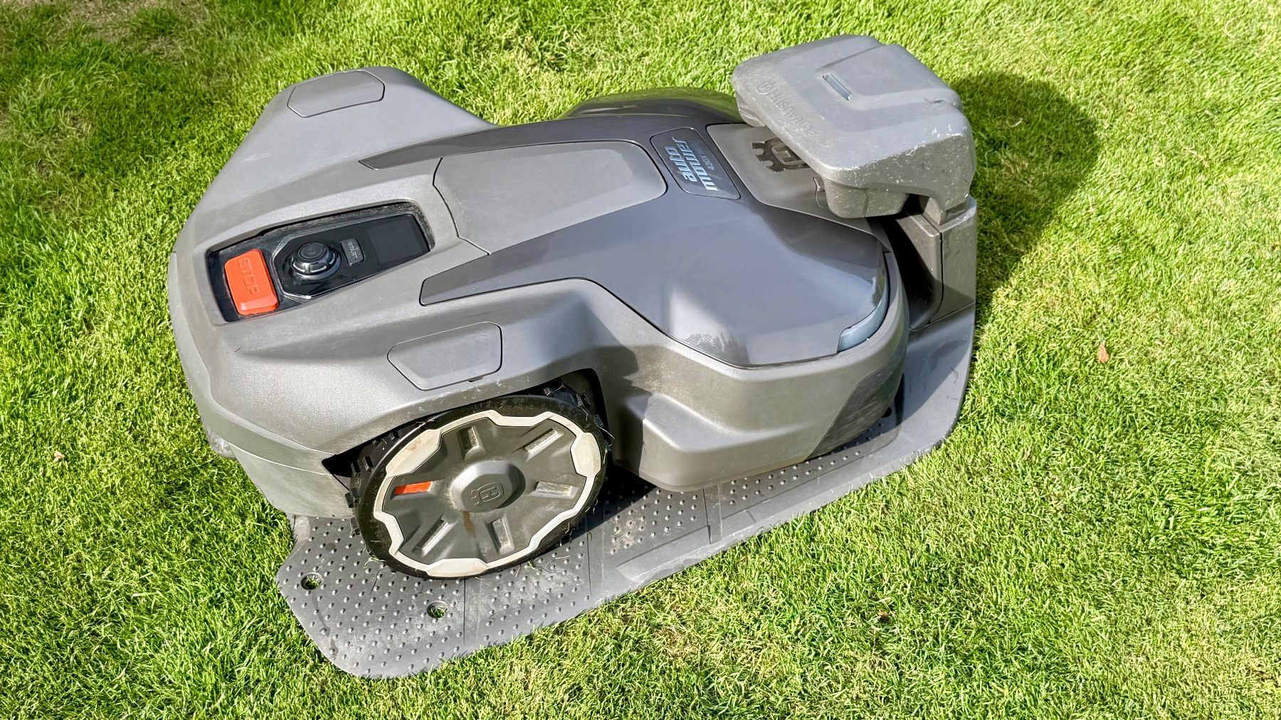 Husqvarna Rasenmäher: Automower 430X NERA – Gebraucht aus Wila von PowerPC 3