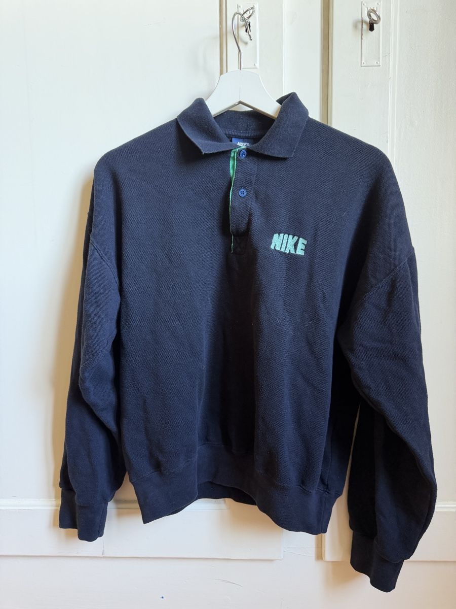 Nike Maglioni & Felpe: Nike Vintage Pullover – Usato da Zürich venduto da san_7lmz 1