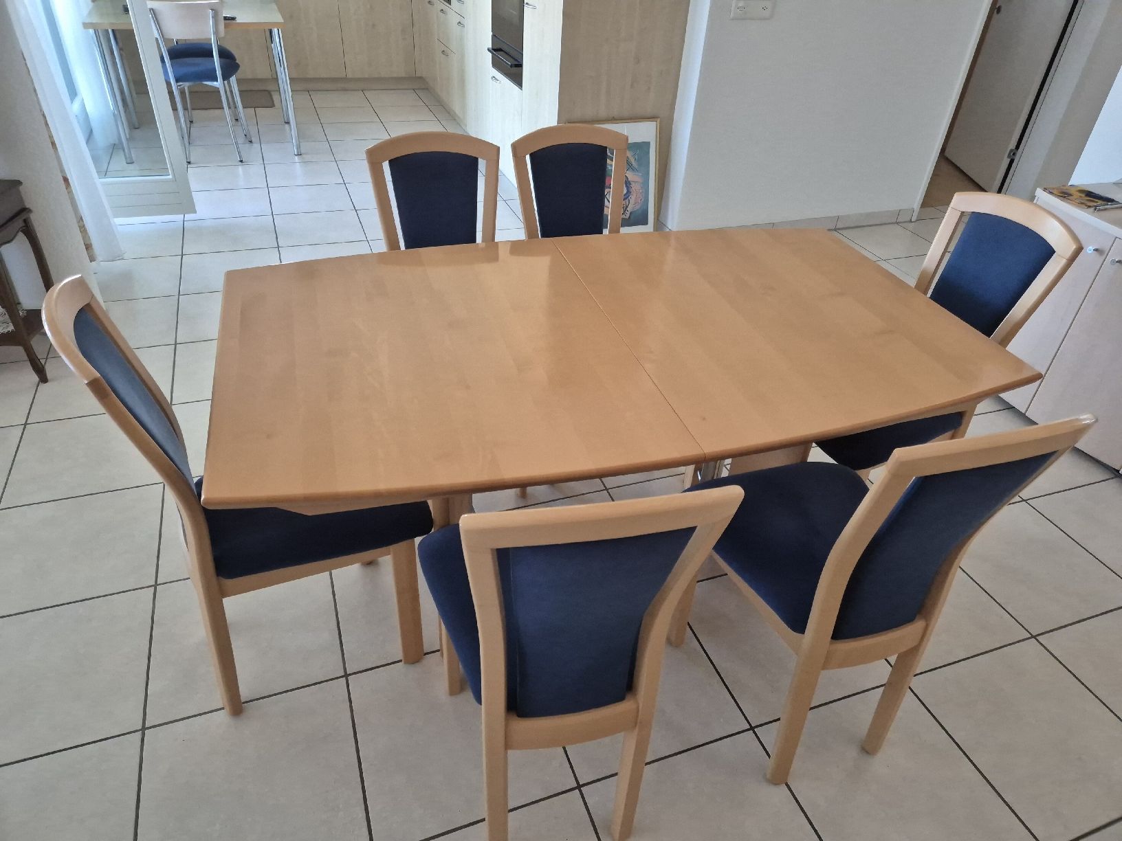 Set di tavolo e panche: Esstisch mit 6 Stühlen – Usato da Hinteregg venduto da Secondhand_Carmen