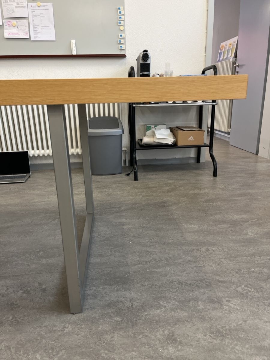 Tables: Grosser Design Esstisch – D'occasion à Illnau par flamingo007 1