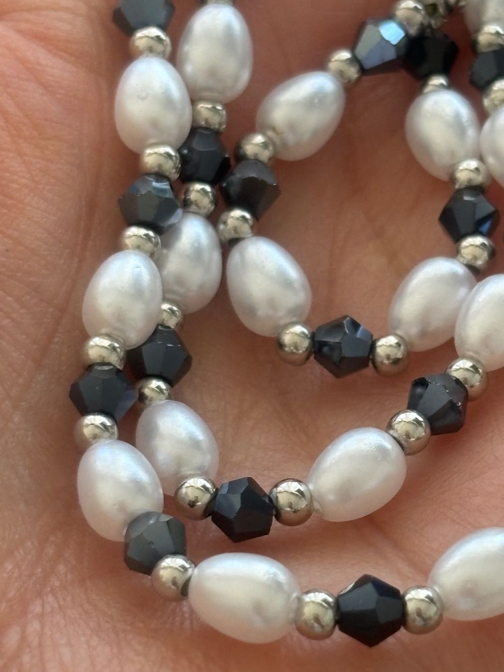 Catenine: Luxus Elegante Kette Farbe :Silber Kunstperlen – Nuovo (secondo la descrizione) da Biel-Bienne venduto da Roserosse13 1
