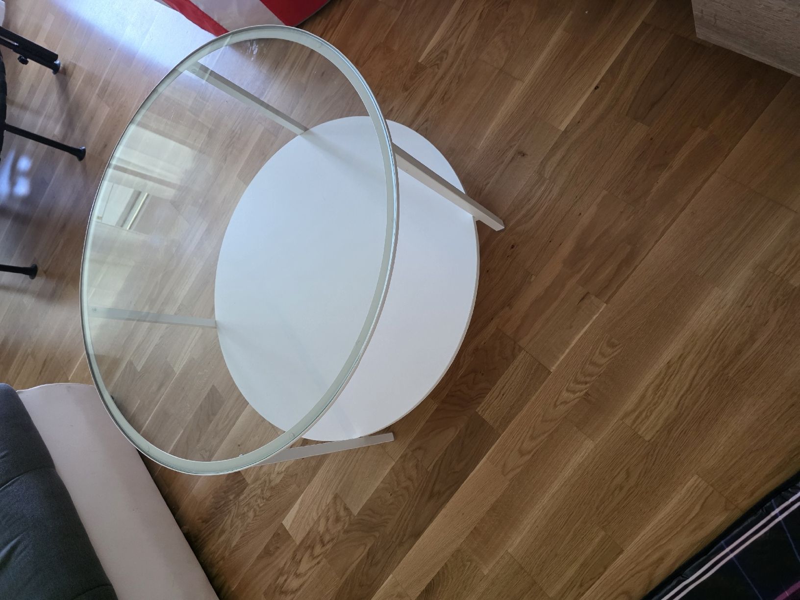 Ikea Tables: Couchtisch rund Glas/Weiss 75cm – D'occasion à Herisau par Warehouse97 1