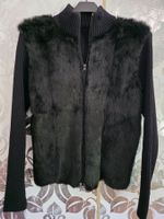 Schwarze Strickjacke mit Pelzbesatz, Grösse L, Top Zustand!