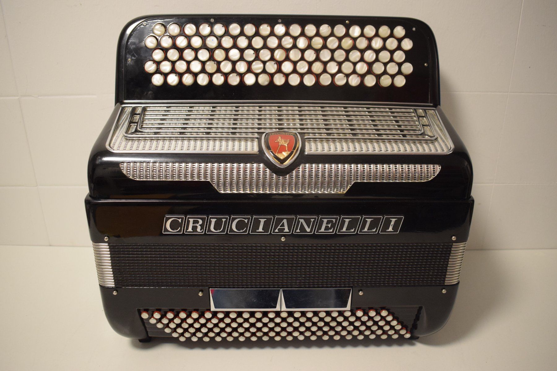 Strumenti musicali: Akkordeon chromatisch Crucianelli – Usato da Zürich venduto da baumusik