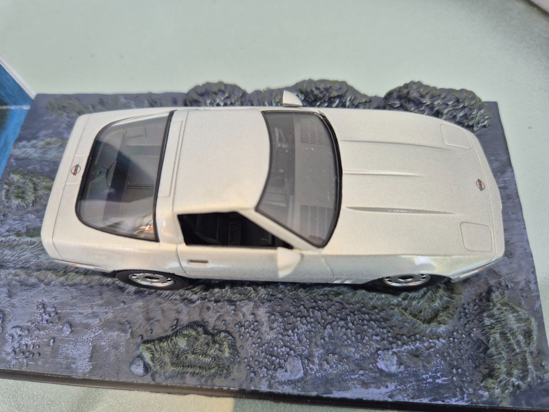 Chevrolet Modellini d'auto: Chevrolet Corvette James Bond 1:43 – Nuovo (secondo la descrizione) da Oberbuchsiten venduto da laffite54 5