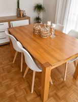 Esstisch aus holz massiv mit 4 Stühlen, Top Zustand!