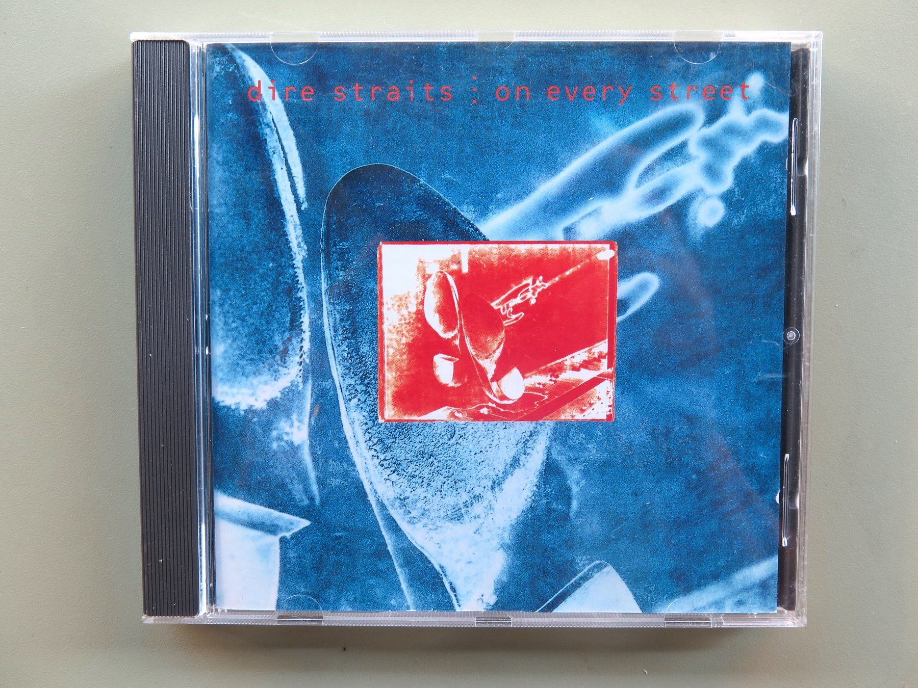 CD: (p) CD DIRE STRAITS: On every street, 1991 – Usato da Bern venduto da Balzamico