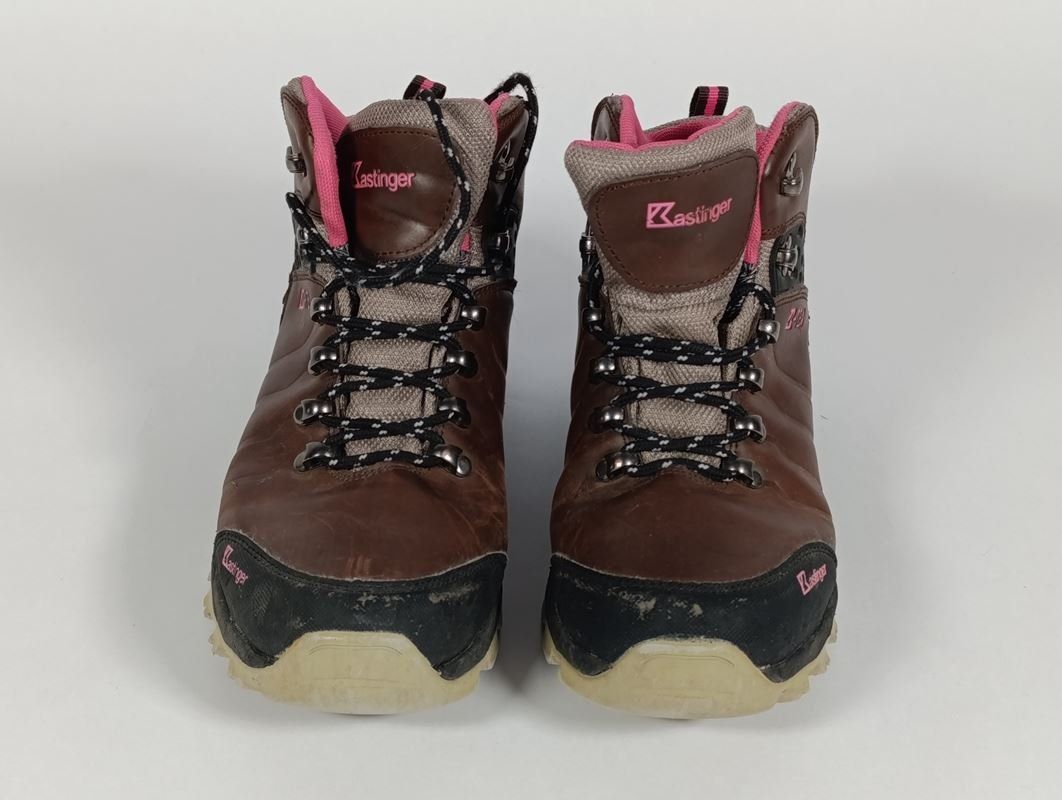 Scarpe da donna: KASTINGER chaussures de marche taille 39 – Usato da Thielle venduto da Plusvalue_Neuchatel 1