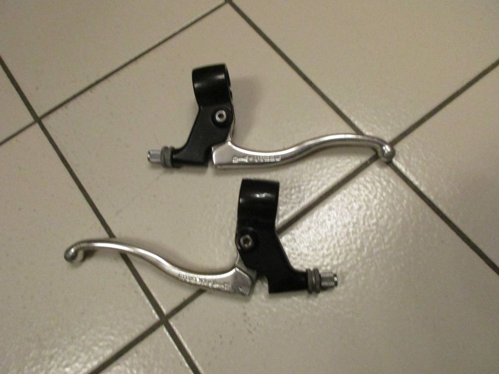 Paire De Leviers De Frein Alu Pour Vélo – Noir – Universels – Diamètre 24mm