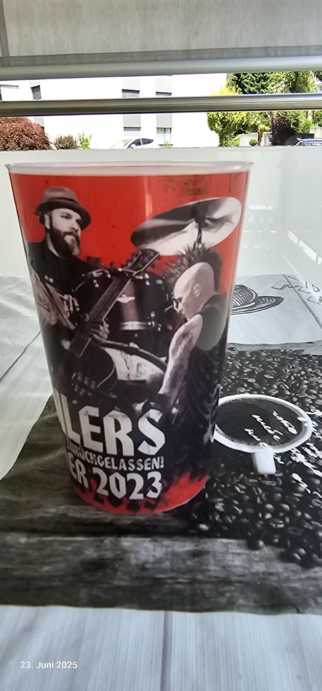 Tutte le decorazioni: Broilers Becher Sommer 2023 - Top Zustand - Rarität! – Nuovo (secondo la descrizione) da Kriens venduto da angelaruediger 1