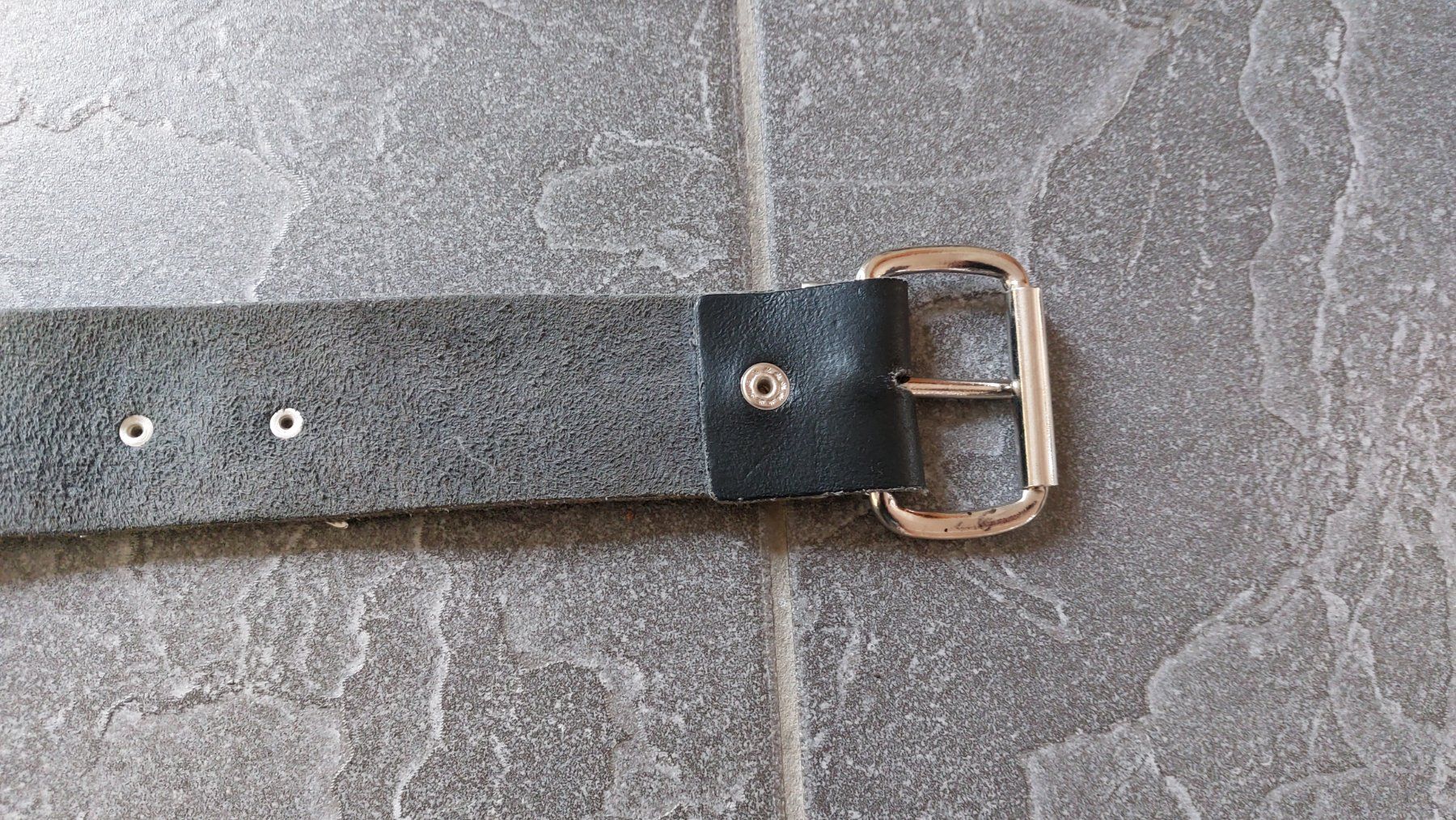 Gürtel: Gürtel leder Spitznietengürtel mit Adler – Gebraucht aus Oberdiessbach von wasserfreak 3