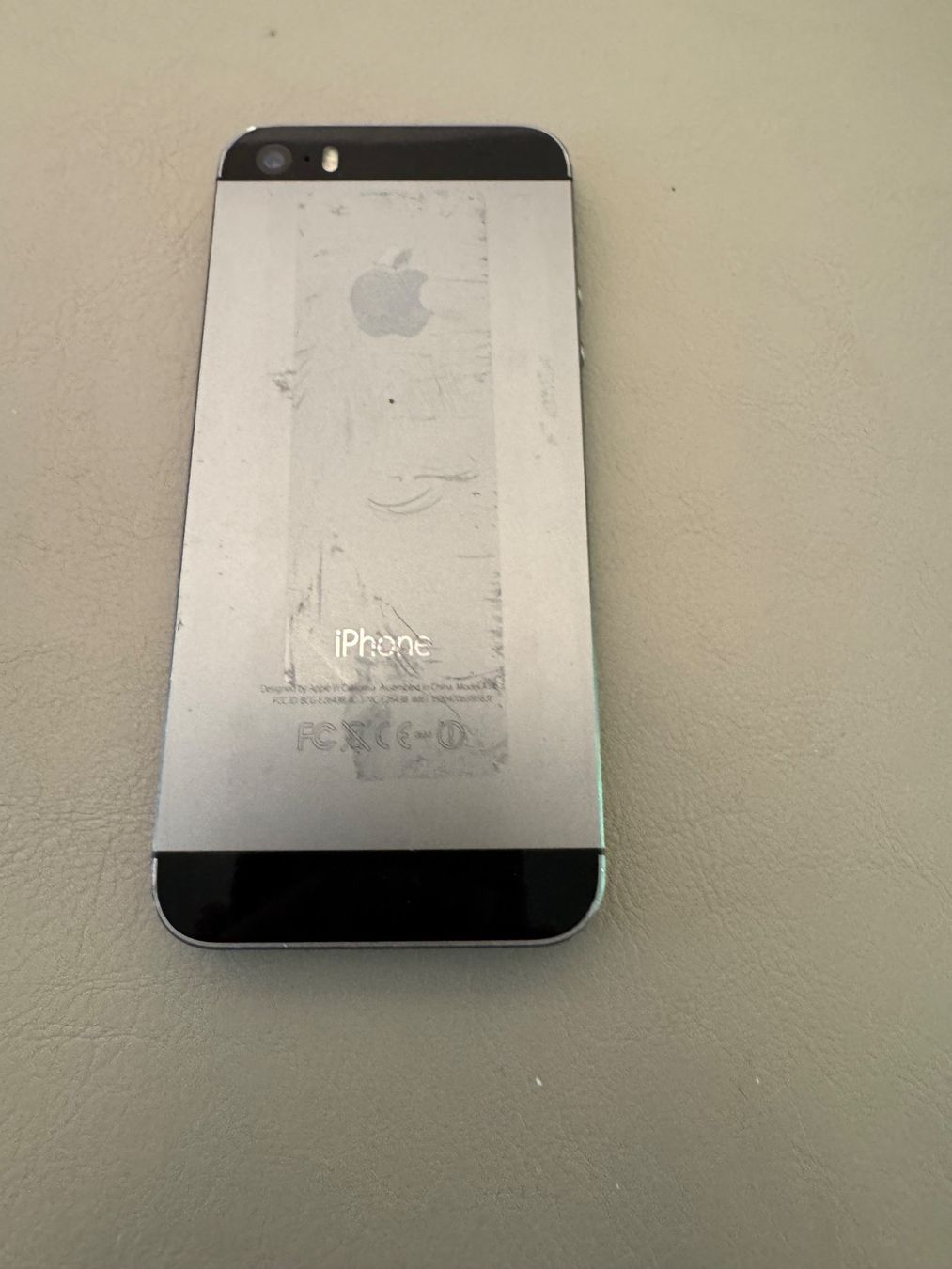 Apple Telefoni cellulari / Smartphones: iPhone 5S – Difettoso da Adliswil venduto da Busys 1
