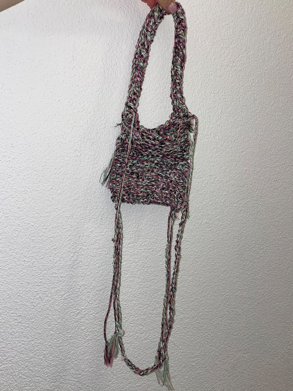 Borse da donna: ALLES RAUS Crochet Bag – Usato da Kloten venduto da simones.thriftshop
