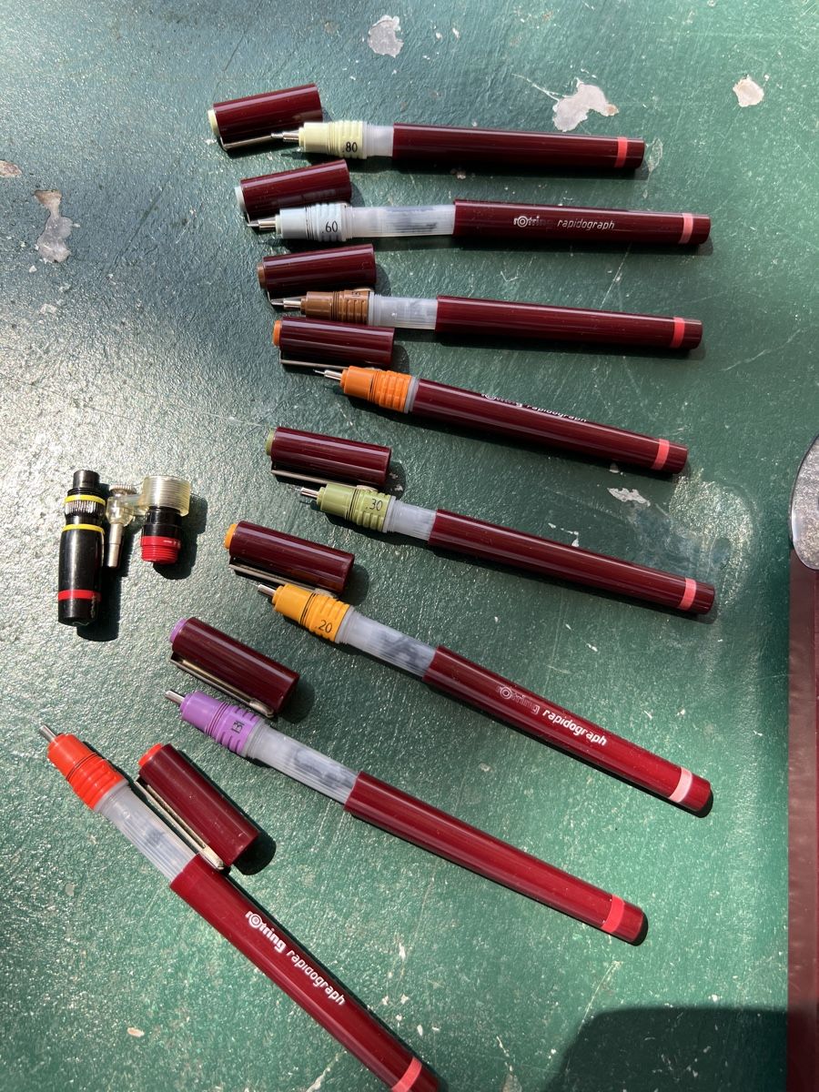 Rotring Penna & Evidenziatori: Rotring Rapidograph 7 Stifte Set mit Koffer gebraucht – Usato da Urdorf venduto da Glouis 1