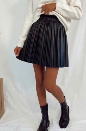 NoBrand - Jupe cuire noir - taille S
