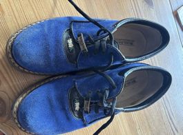 Michel Jordi Schuhe blau Veloursleder Blumenmotiv 41