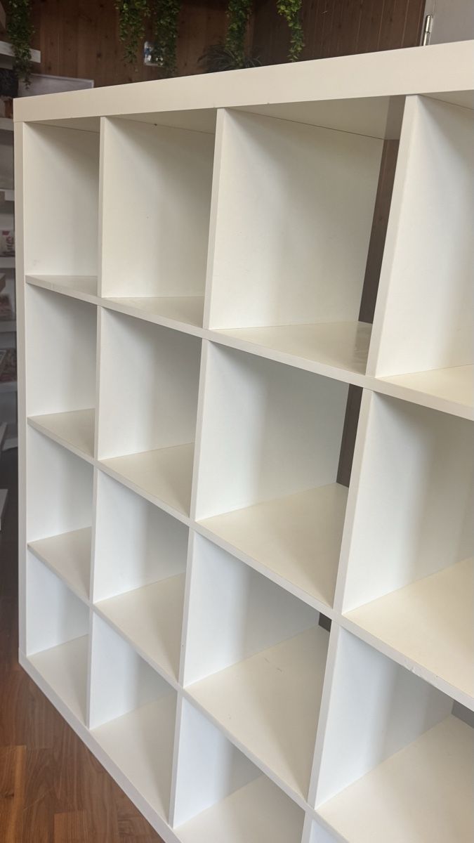 Scaffali: 16 Ikea Regal – Usato da Schönenwerd venduto da cassi2828 1