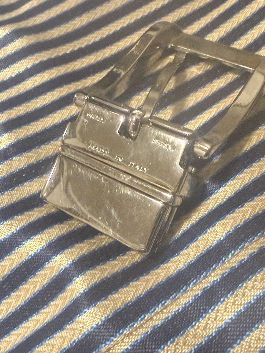 Boucles de ceinture: Gianfranco Ferre belt buckle – Neuf (Voir description) à Montreux par Yss_Boutiqu3 1