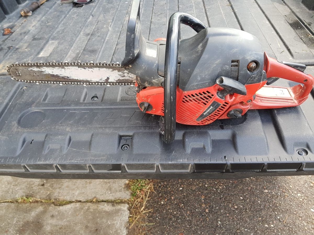 Jonsered Sägen: Motorsäge Jonsered – Gebraucht aus Maisprach von GingerellaMuus