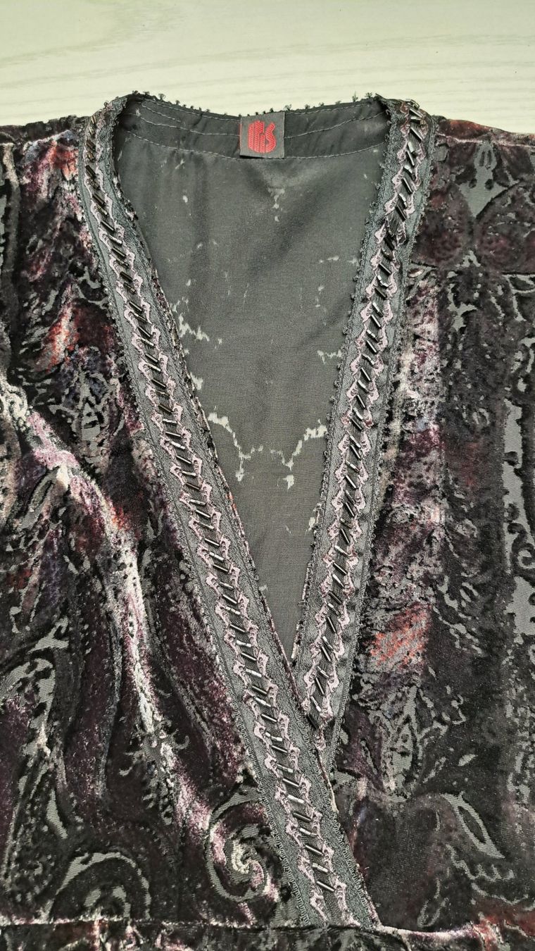 Blusen: IRIS Samt Bluse – Neu (gemäss Beschreibung) aus Reutigen von IrisFashion 3