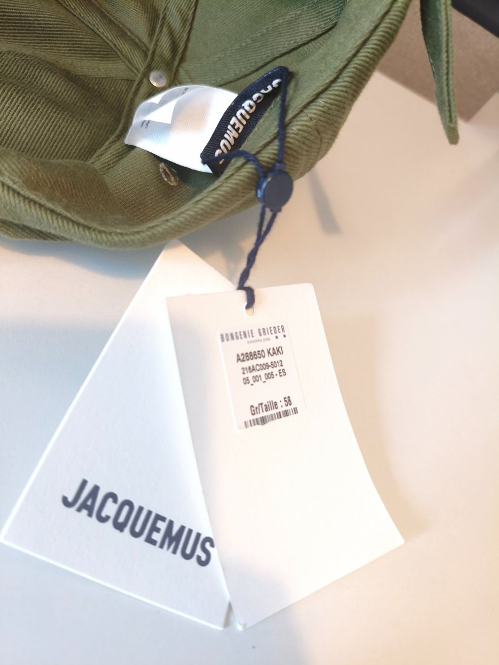 Jacquemus Copricapi, berretti & cappellini: Jacquemus cap – Nuovo e nell'imballaggio originale da Zürich venduto da gds90 6