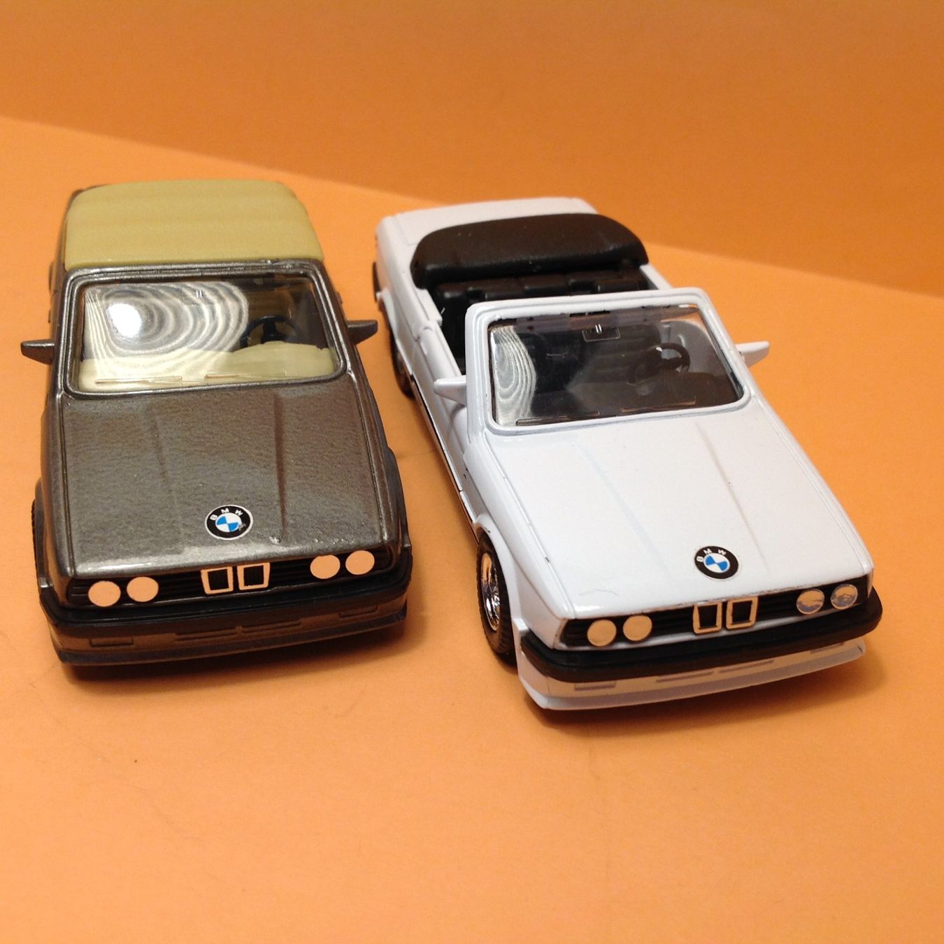 BMW Modellini d'auto: 2 BMW 325i Cabriolet , Modellautos – Usato da Seuzach venduto da Jage 3