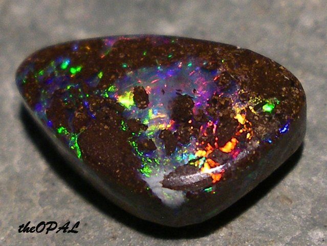Pietre preziose: theOPAL***BUNTER BOULDER MATRIX OPAL 4,41ct (Australien)*** – Nuovo e nell'imballaggio originale da Ebnat-Kappel venduto da theOPAL 4