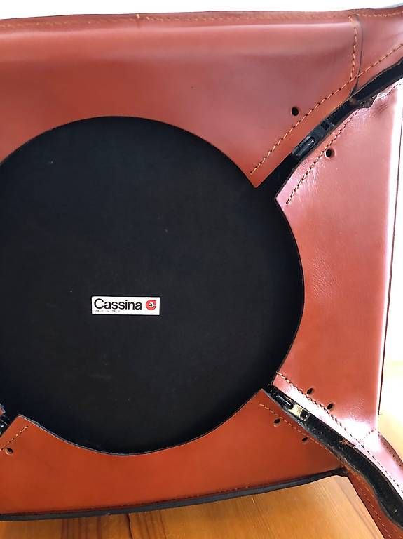 Cassina Sedie: Chaise Cassina Cab cuir Mario Bellini – Usato da Icogne venduto da luna.16 3