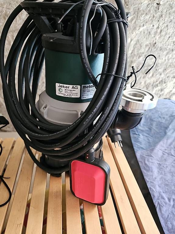 Pumpen & Teile: Wasserpumpe – Gebraucht aus Langenthal von denise_lively