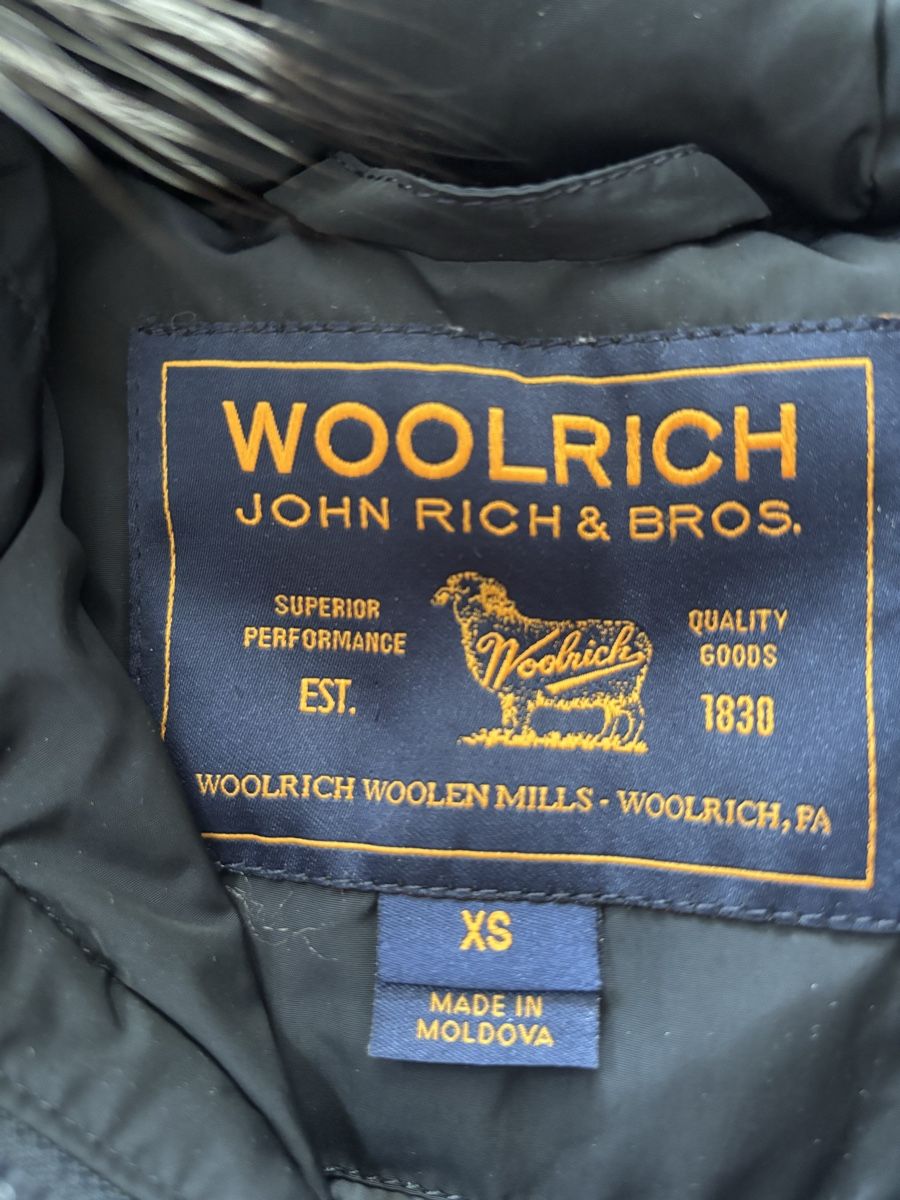 Woolrich Cappotti: WOOLRICH Wintermantel Grösse XS – Usato da Russikon venduto da rubbli 1