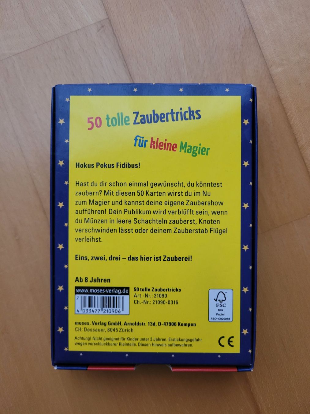 Spiele: 52 Zaubertricks("50 tolle Zaubertricks" + zwei weitere) – Gebraucht aus Spiez von Aprikose25 4