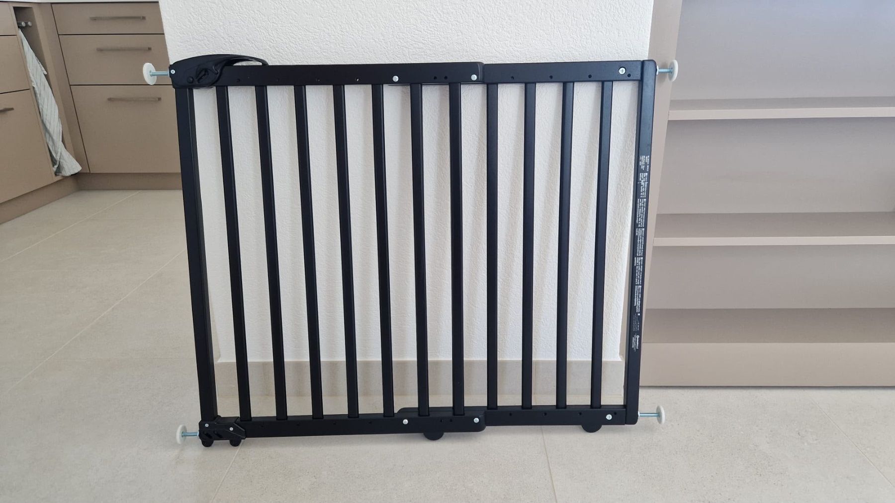 Lauf- & Sicherungsgitter: Barrière extensible – Gebraucht aus Delémont von claudi57