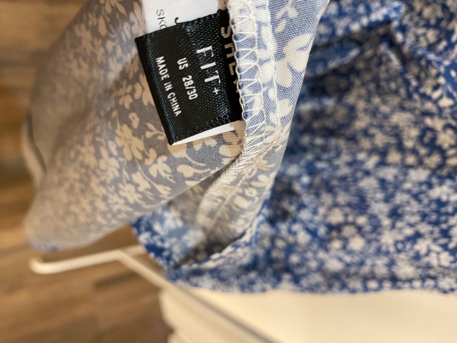 Shein Kleider: Blumenkleid blau / weiss Gr. 54 / 56 – Gebraucht aus Pratteln von a23_j2gs 7