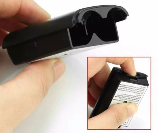 Controller: Wireless Controller Akku Abdeckung – Nuovo (secondo la descrizione) da Nidau venduto da EXP40 1