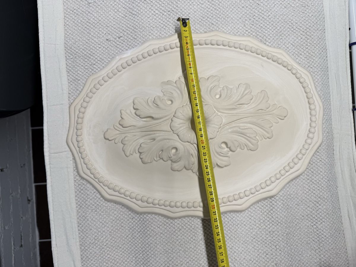 Toutes les décorations: Deckenrosette aus Gips – D'occasion à Winterthur par lokajoca 2