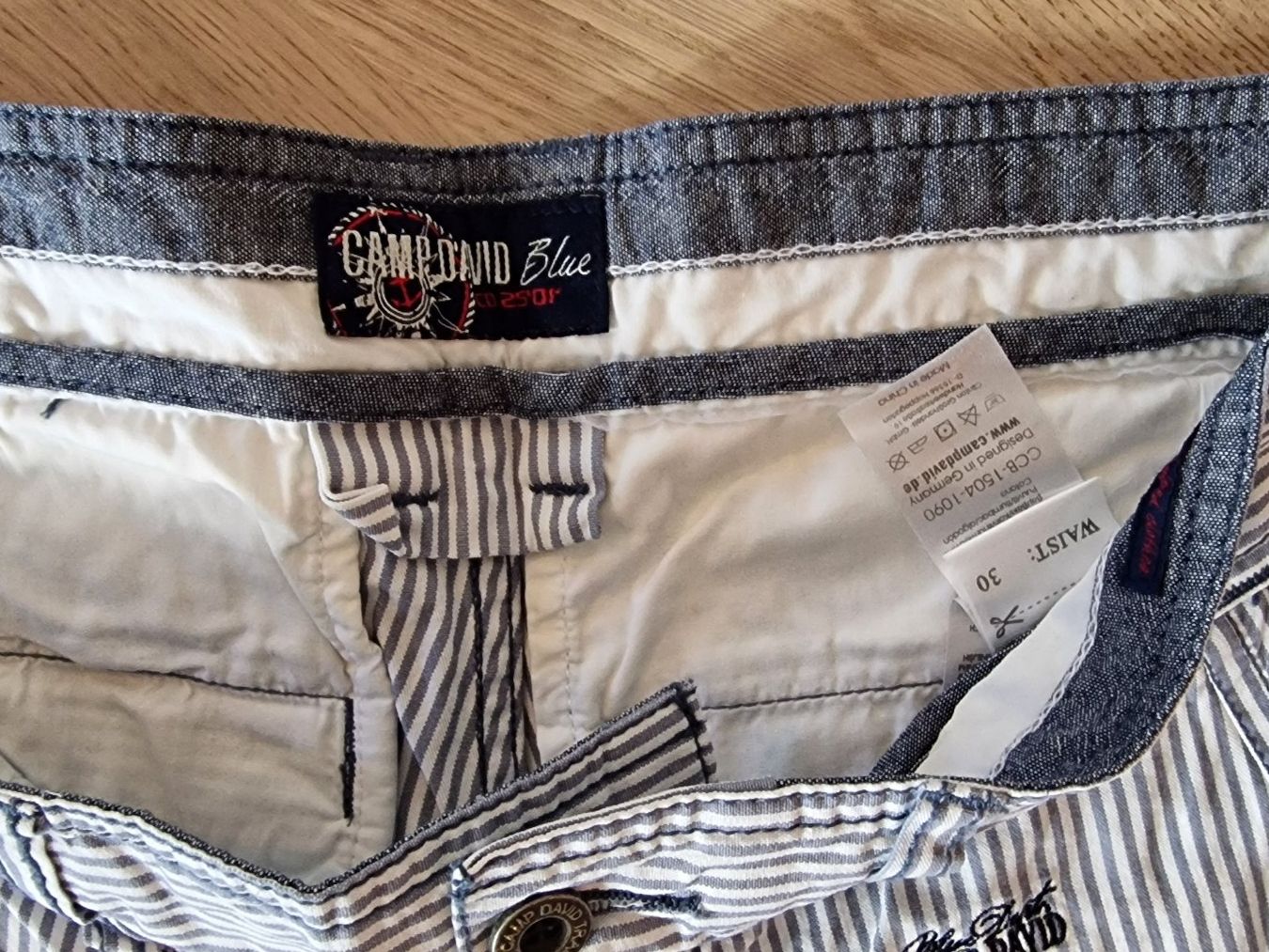Camp David Pantaloni: Camp David - Hose kurz – Usato da Horw venduto da Aquim 2